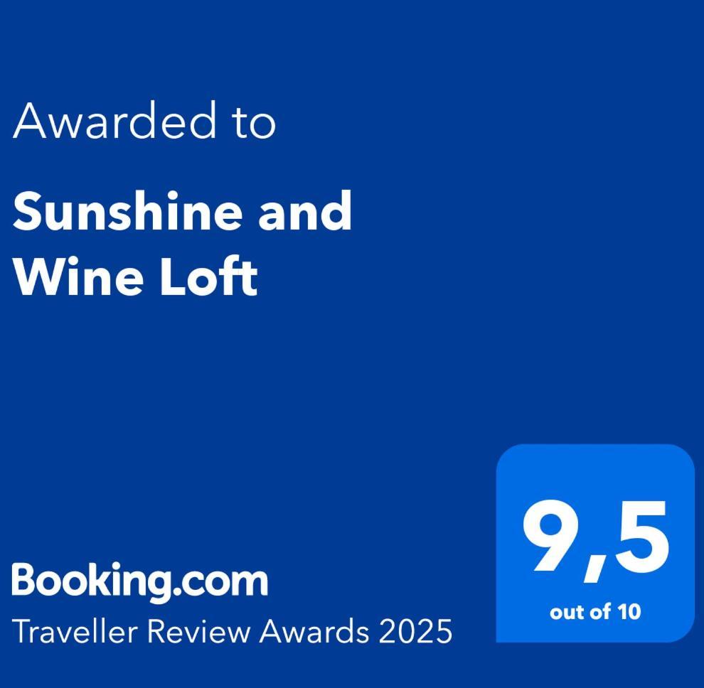 Sunshine And Wine Loft Hotel Penticton Ngoại thất bức ảnh